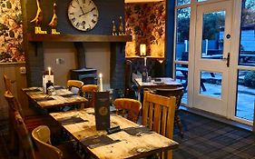 The Strawbury Duck Inn